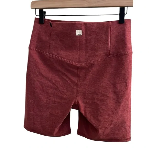 Vuori Womens Shorts Clean Elevation Shorty
Desert Heather Rose - Picture 6 of 7
